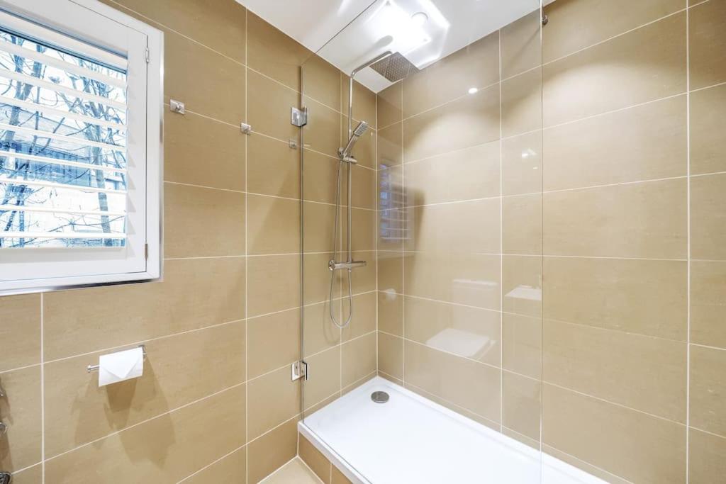 Appartement Stylish Contemporary 1 Bed Flat Near London Bridge Extérieur photo